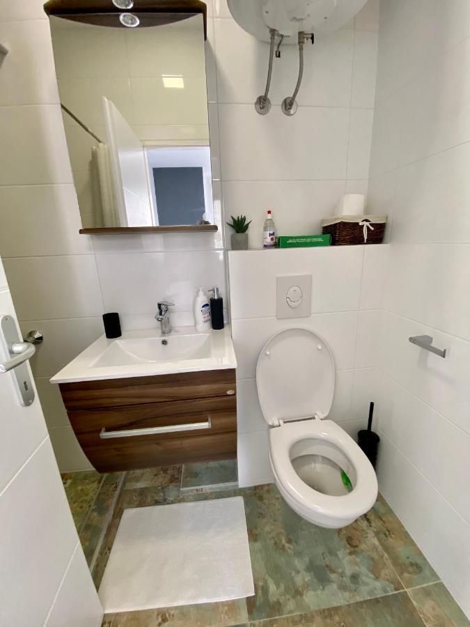 Apartments Flanaticus Πούλα Εξωτερικό φωτογραφία