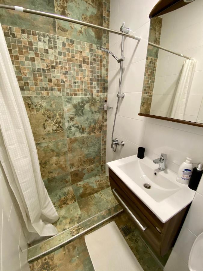 Apartments Flanaticus Πούλα Εξωτερικό φωτογραφία